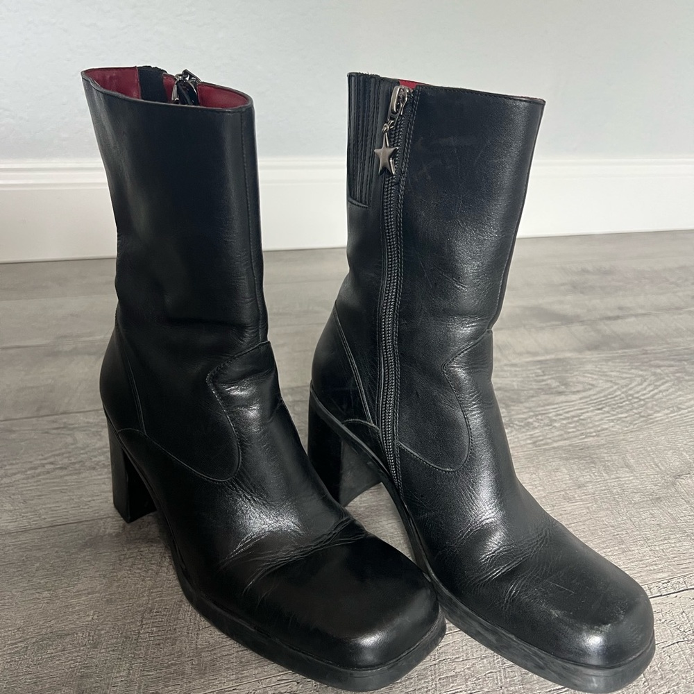 ✨VINTAGE✨ Tommy Hilfiger Black Ankle Boots with Block Heels